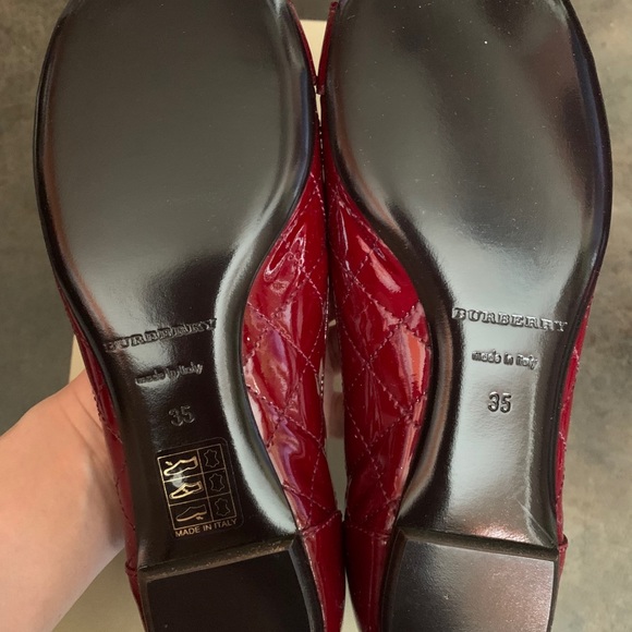 Burberry quilted patent leather flats - Picture 2 of 7